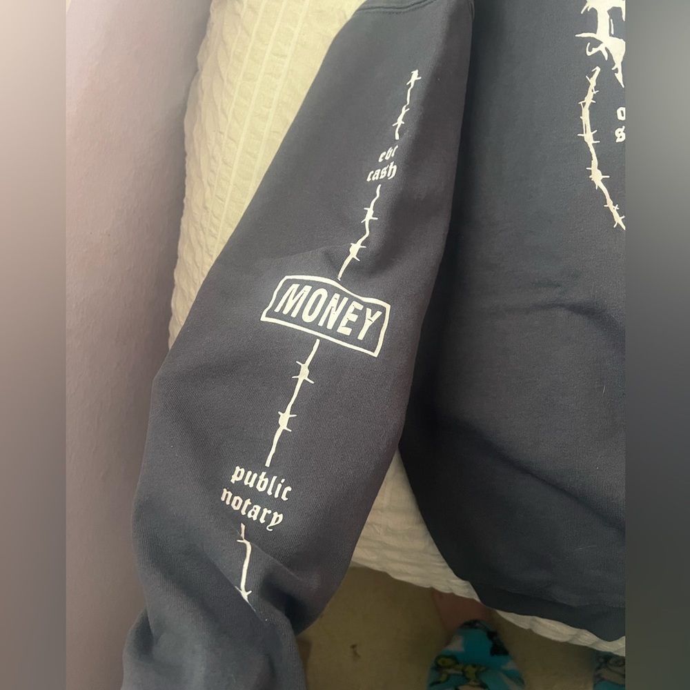 dark grey Coney Island Picnic crewneck - Picture 4 of 7